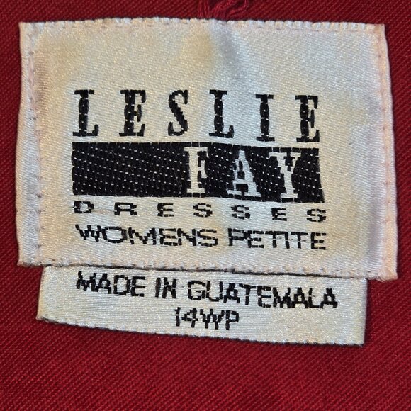 Leslie Fay 2 Pc Skirt Suit Faux Suede Red Elastic Waist Professional Petite 14WP - Picture 3 of 16